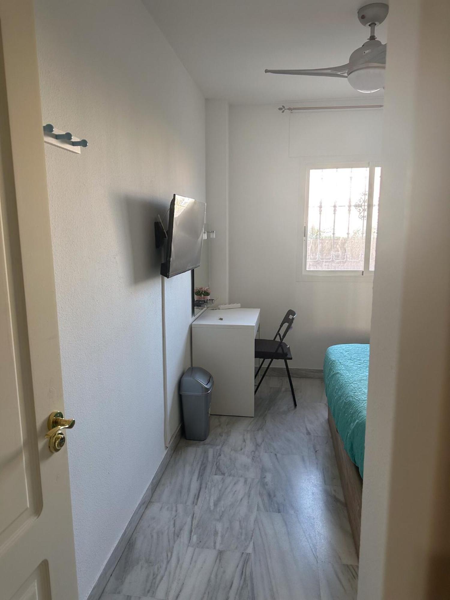 Torremolinos Habitaciones Privada En Apartamentos Compartidos Экстерьер фото