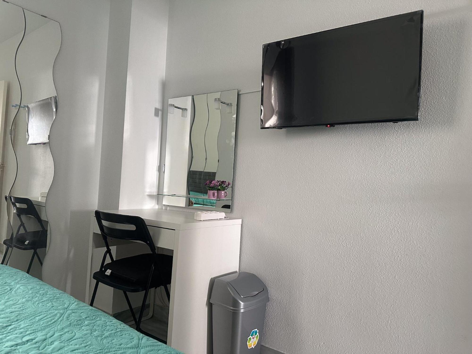 Torremolinos Habitaciones Privada En Apartamentos Compartidos Экстерьер фото
