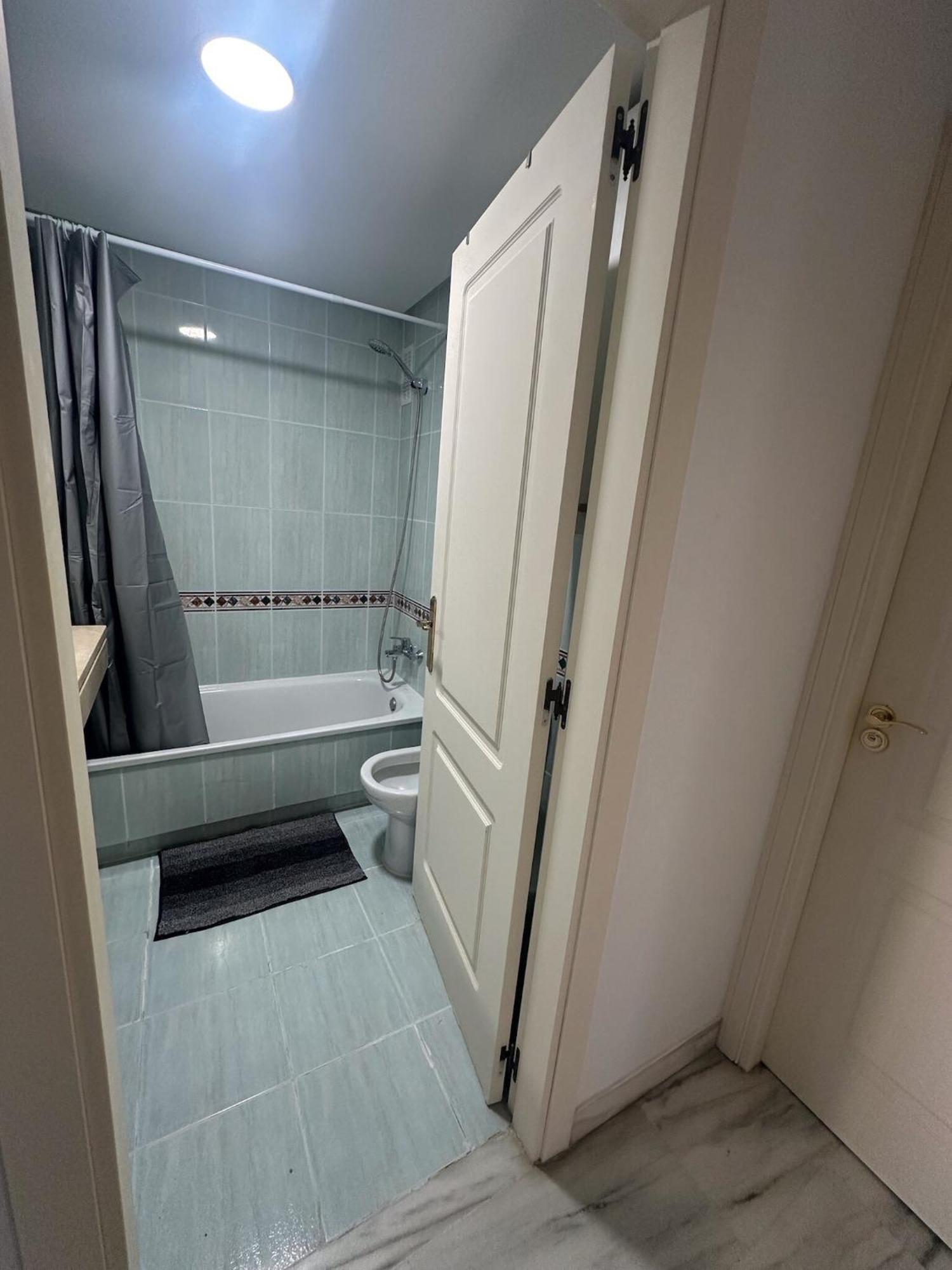Torremolinos Habitaciones Privada En Apartamentos Compartidos Экстерьер фото